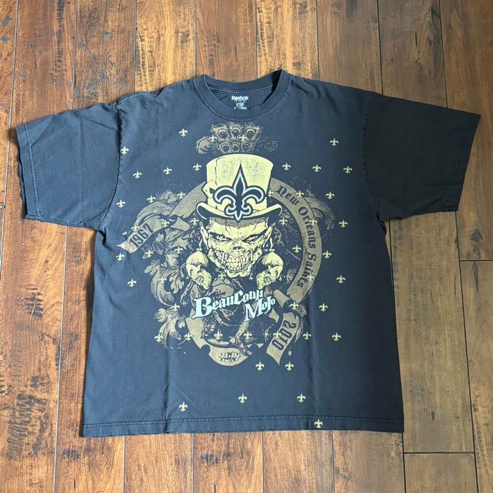 Reebok New Orleans Saints Y2K Skater Grunge Men's L Black Graphic T-shirt